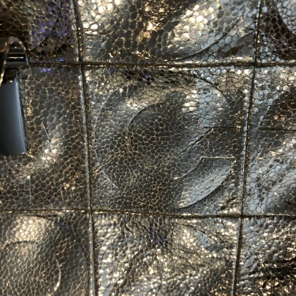 Coach Metallic Kristen Op Art Clutch- RARE! - Picture 4 of 15
